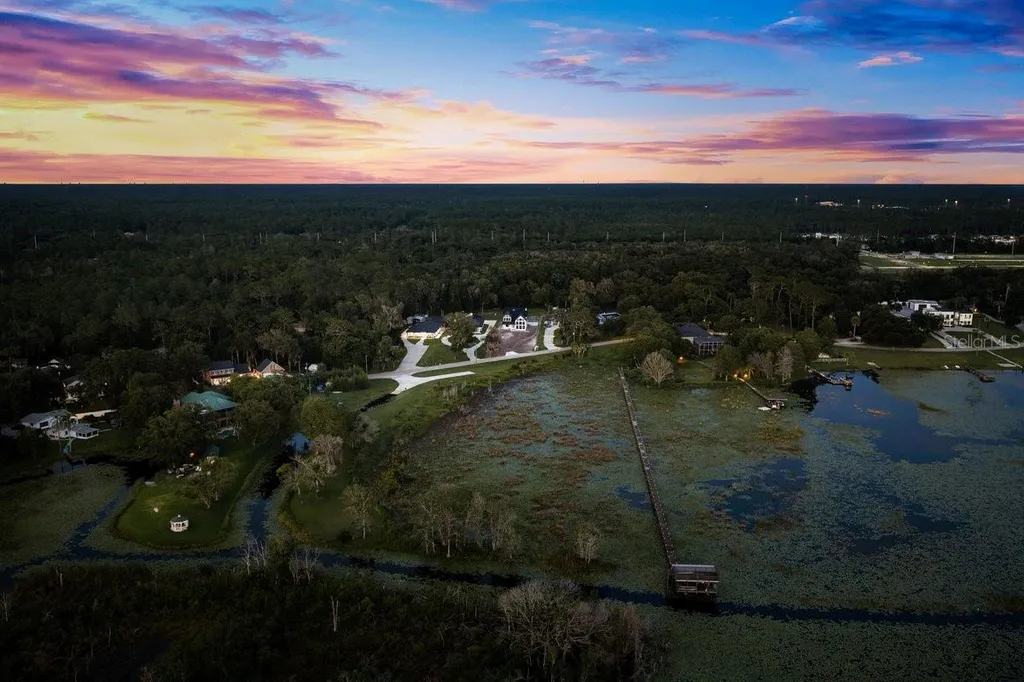 590 Lake Winnemissett Drive Deland FL 32724