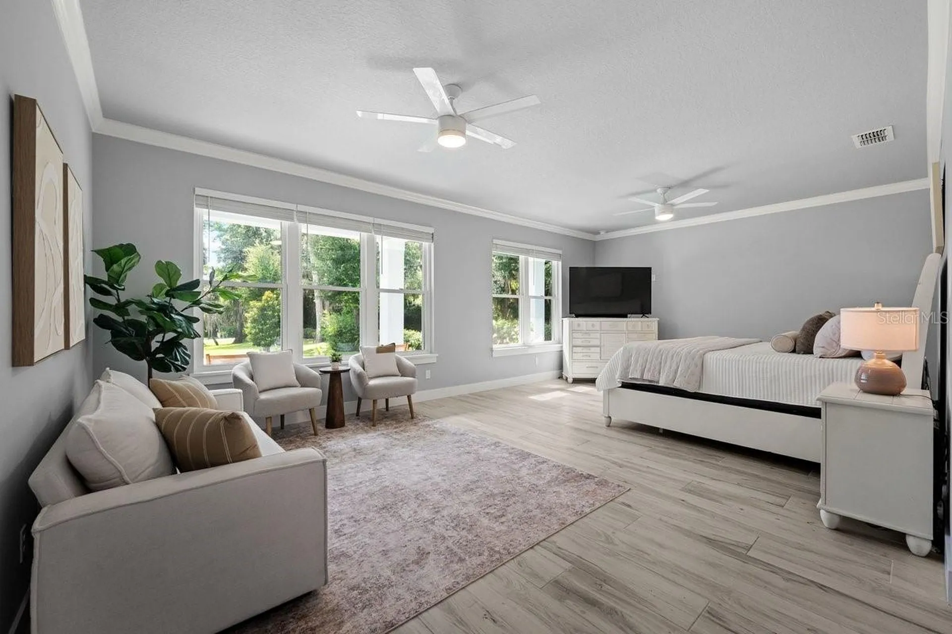 590 Lake Winnemissett Drive Deland FL 32724