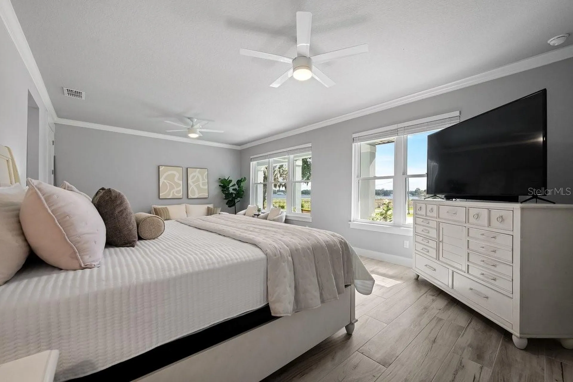 590 Lake Winnemissett Drive Deland FL 32724