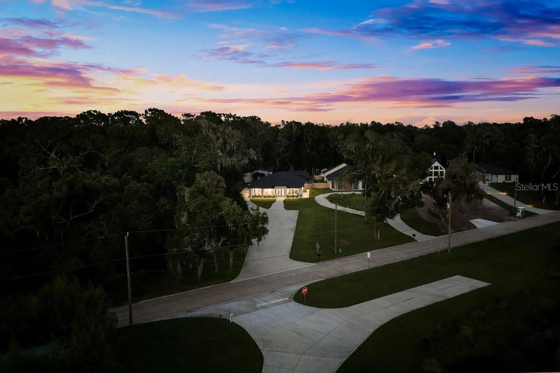 590 Lake Winnemissett Drive Deland FL 32724