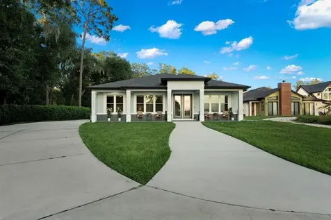 590 Lake Winnemissett Drive Deland FL 32724