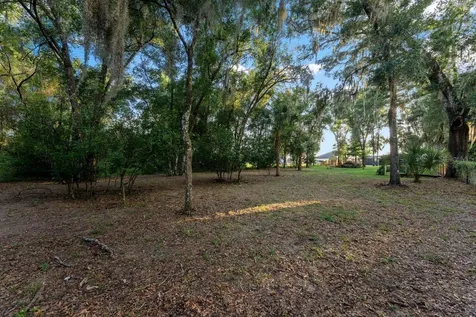 590 Lake Winnemissett Drive Deland FL 32724