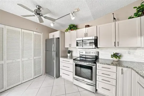 3446 Beekman Place Sarasota FL 34235