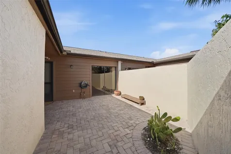3446 Beekman Place Sarasota FL 34235