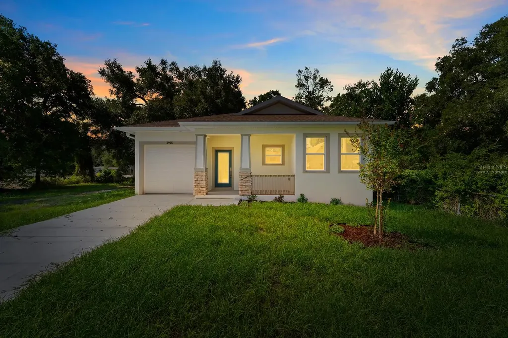 2915 Chipco Street Tampa FL 33605