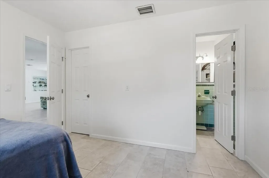 404 Laurel Lane Palm Harbor FL 34683