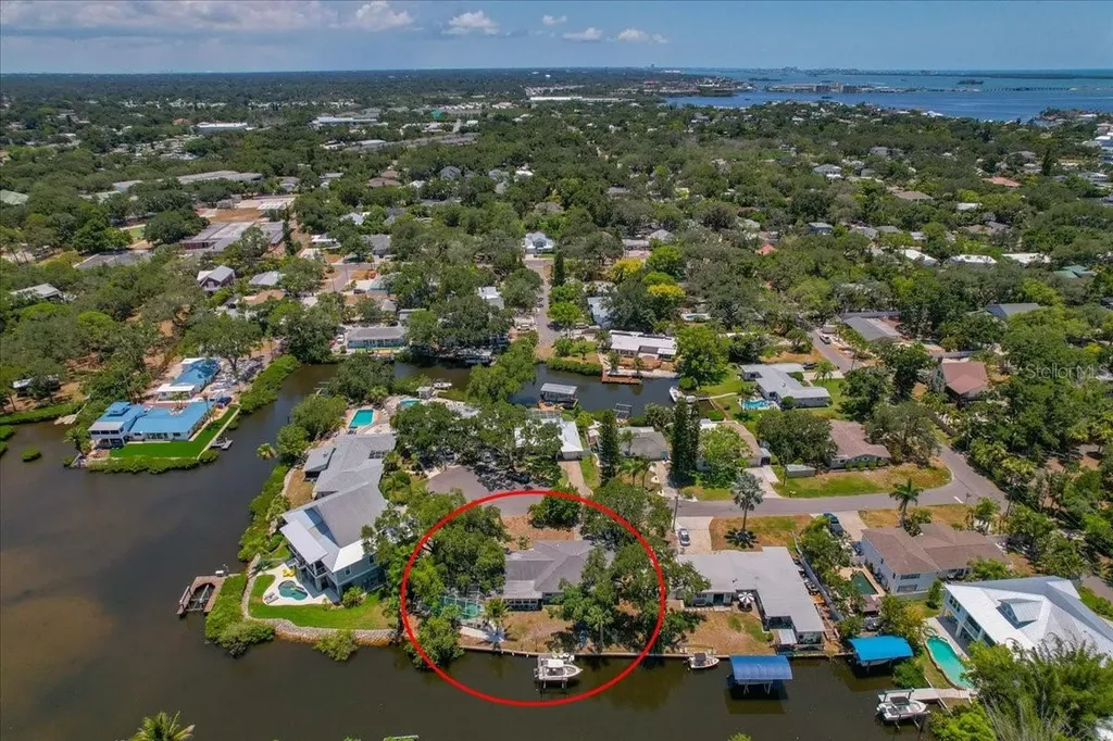 404 Laurel Lane Palm Harbor FL 34683