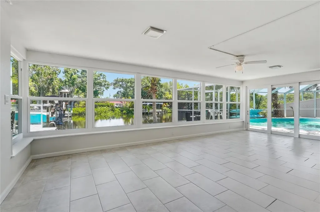 404 Laurel Lane Palm Harbor FL 34683