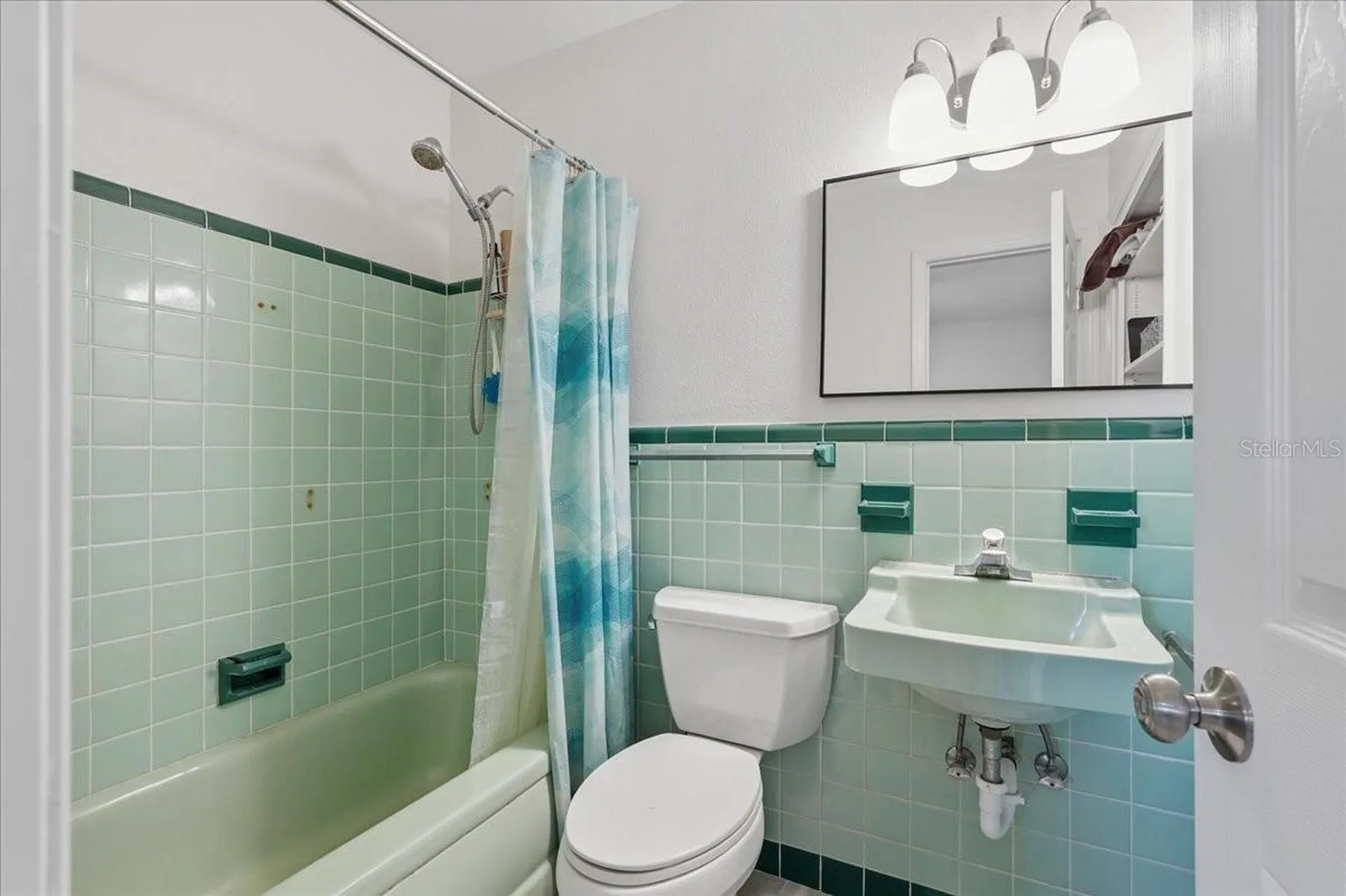 404 Laurel Lane Palm Harbor FL 34683