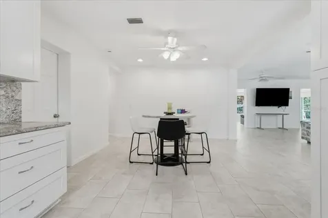 404 Laurel Lane Palm Harbor FL 34683