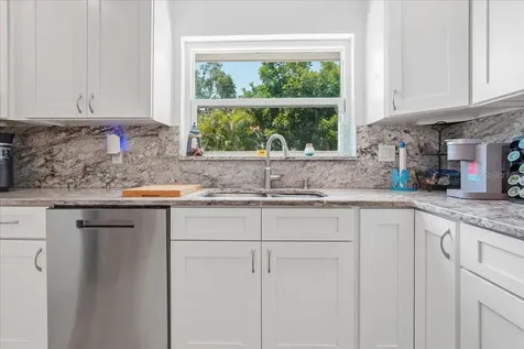 404 Laurel Lane Palm Harbor FL 34683