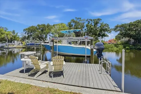 404 Laurel Lane Palm Harbor FL 34683
