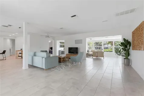 404 Laurel Lane Palm Harbor FL 34683