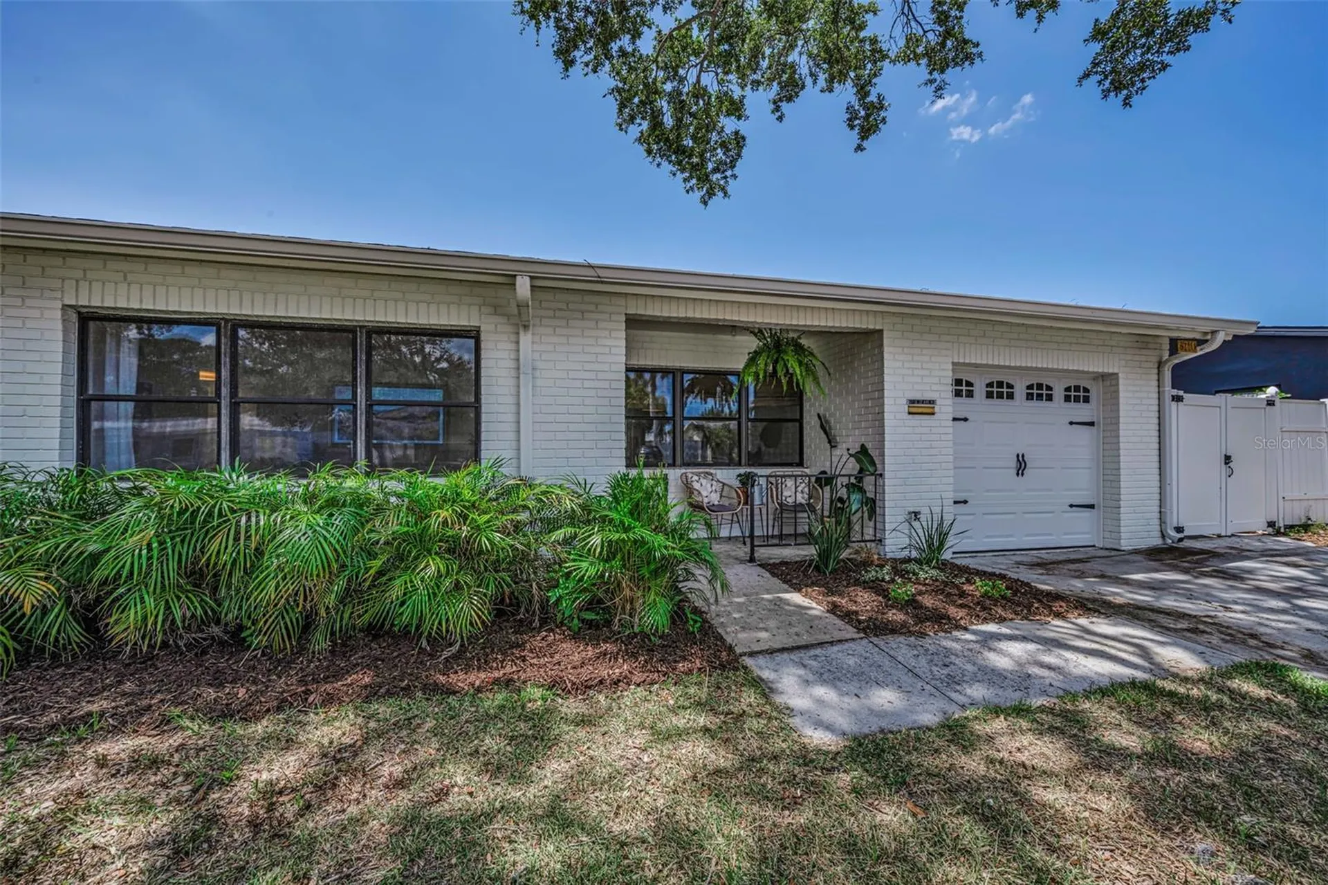 6710 32nd Avenue N St Petersburg FL 33710