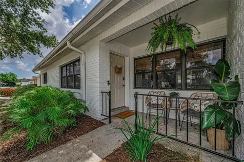 6710 32nd Avenue N St Petersburg FL 33710