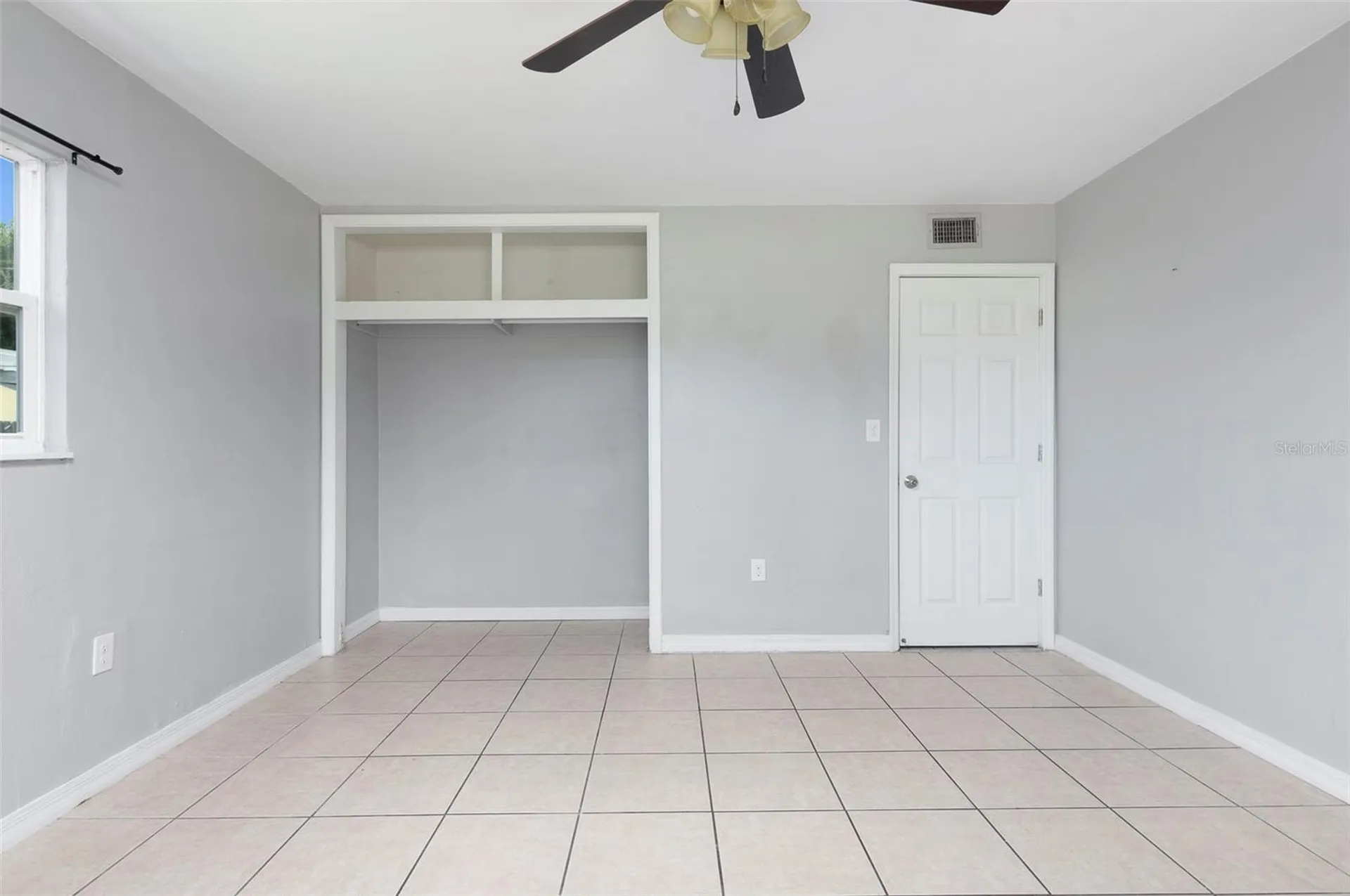 5255 45th Avenue N St Petersburg FL 33709