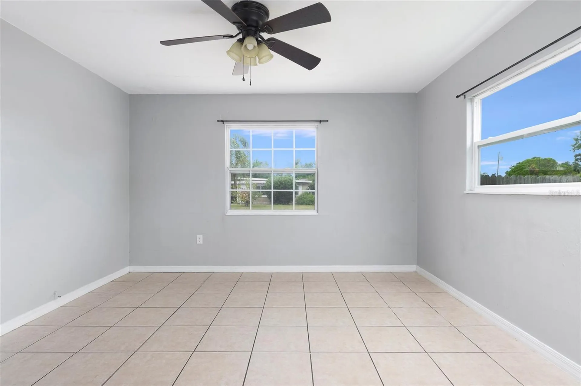 5255 45th Avenue N St Petersburg FL 33709