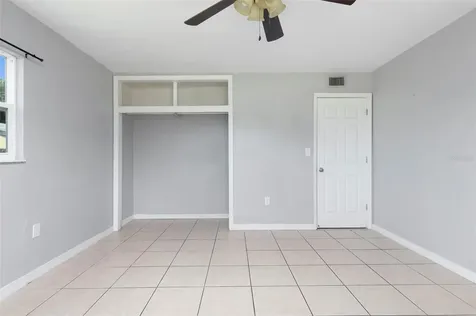 5255 45th Avenue N St Petersburg FL 33709