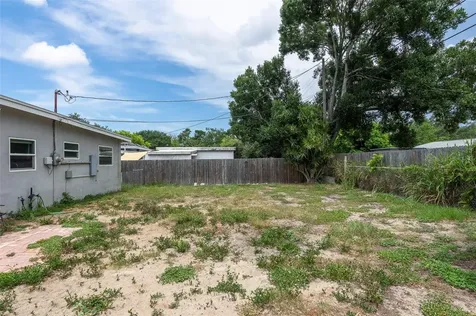 5255 45th Avenue N St Petersburg FL 33709