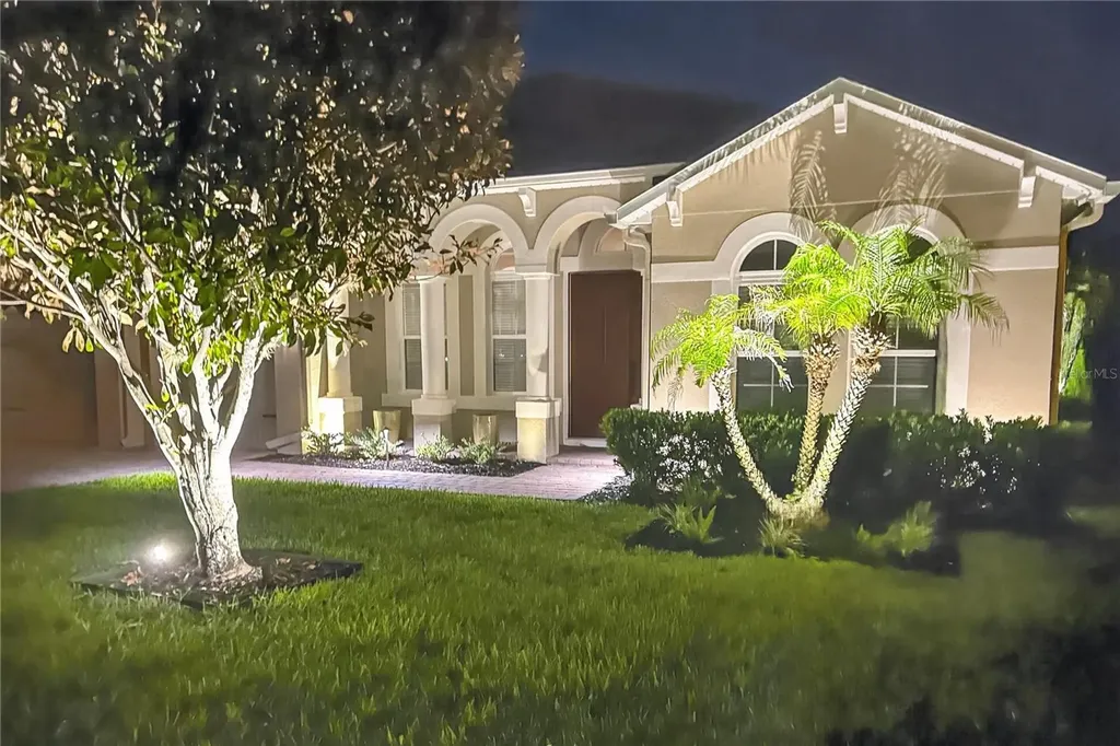 31948 Geoff Way Sorrento FL 32776