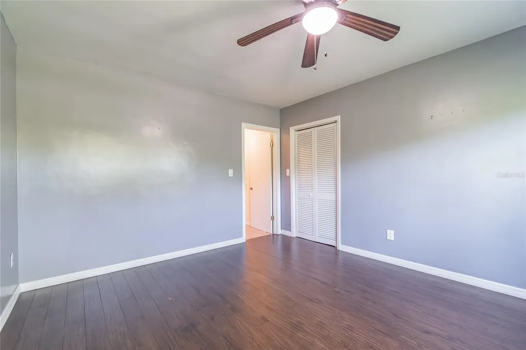 303 Wildwood Way Clearwater FL 33756