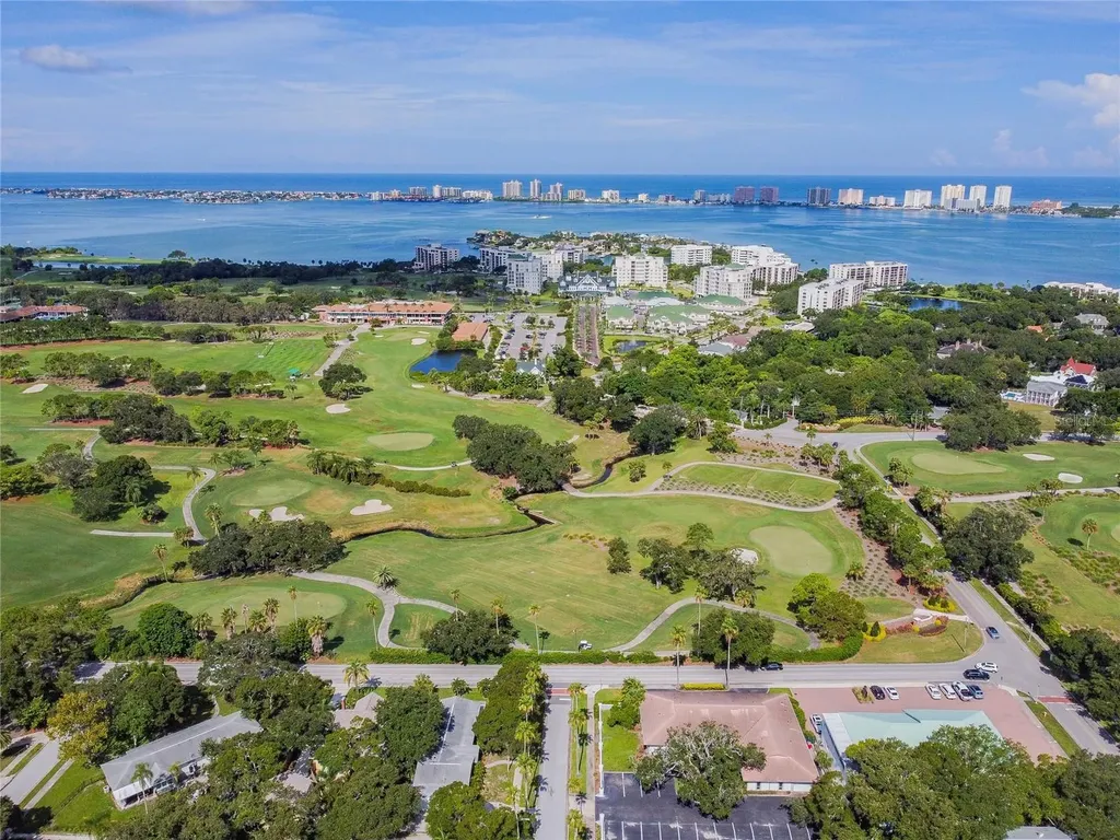 303 Wildwood Way Clearwater FL 33756