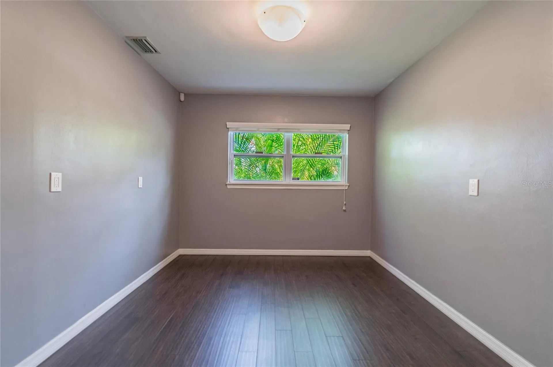 303 Wildwood Way Clearwater FL 33756