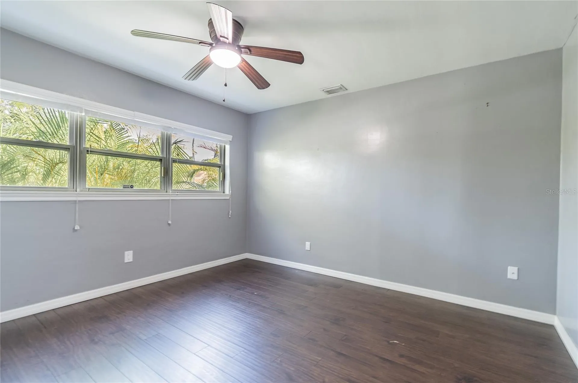 303 Wildwood Way Clearwater FL 33756