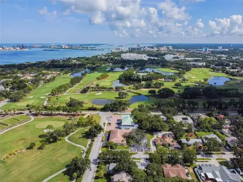 303 Wildwood Way Clearwater FL 33756