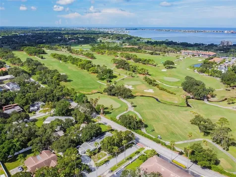 303 Wildwood Way Clearwater FL 33756