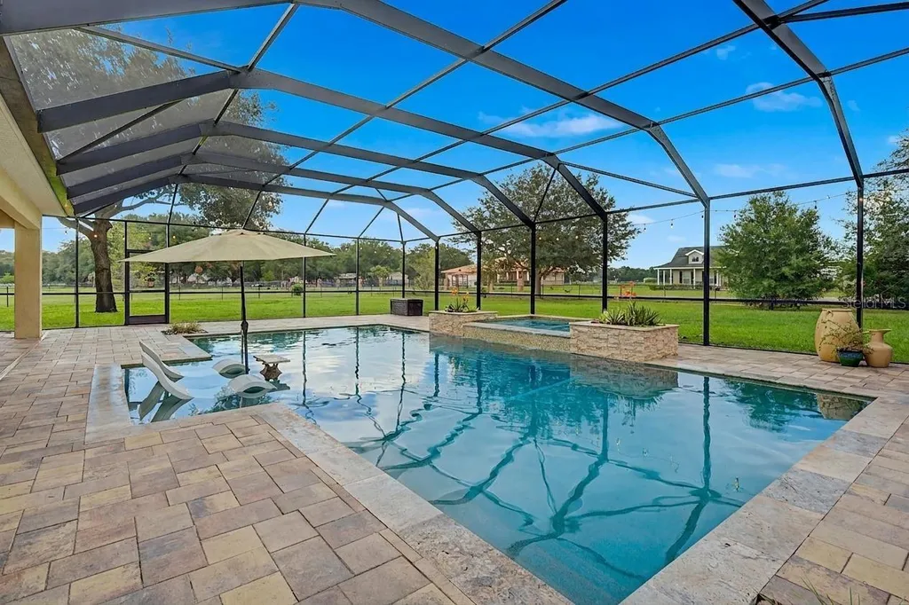13134 Done Groven Drive Dover FL 33527