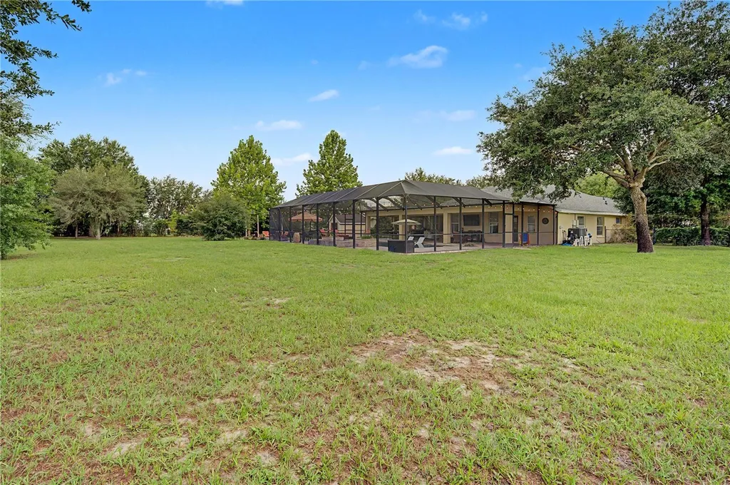 13134 Done Groven Drive Dover FL 33527