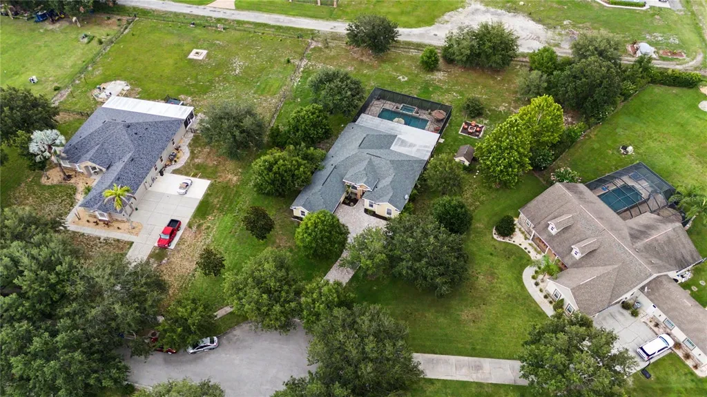 13134 Done Groven Drive Dover FL 33527