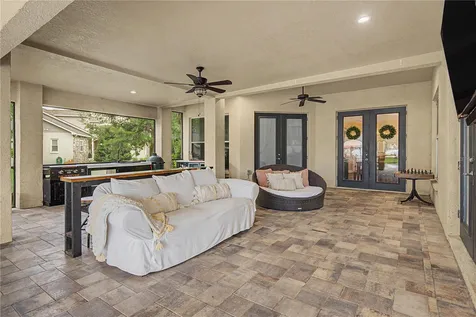 13134 Done Groven Drive Dover FL 33527
