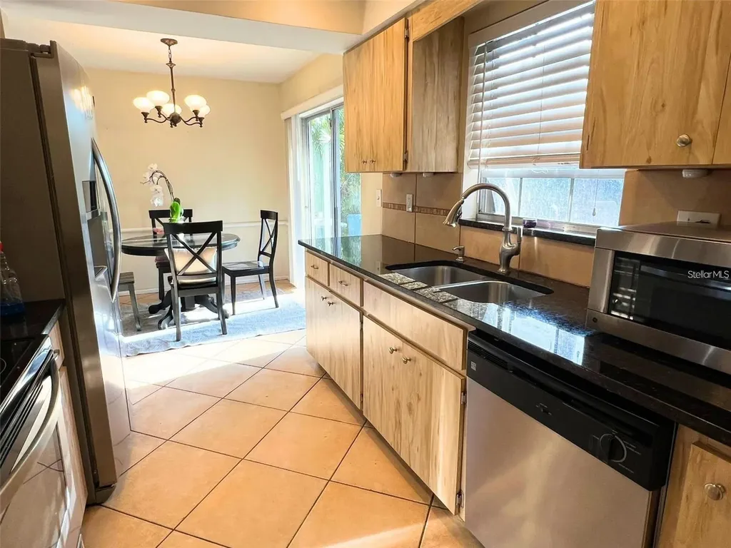 3314 Island Date Circle Sarasota FL 34232