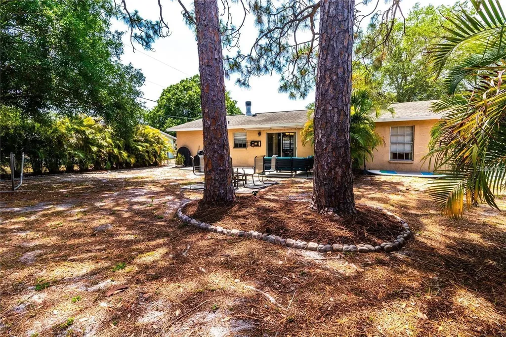 3314 Island Date Circle Sarasota FL 34232