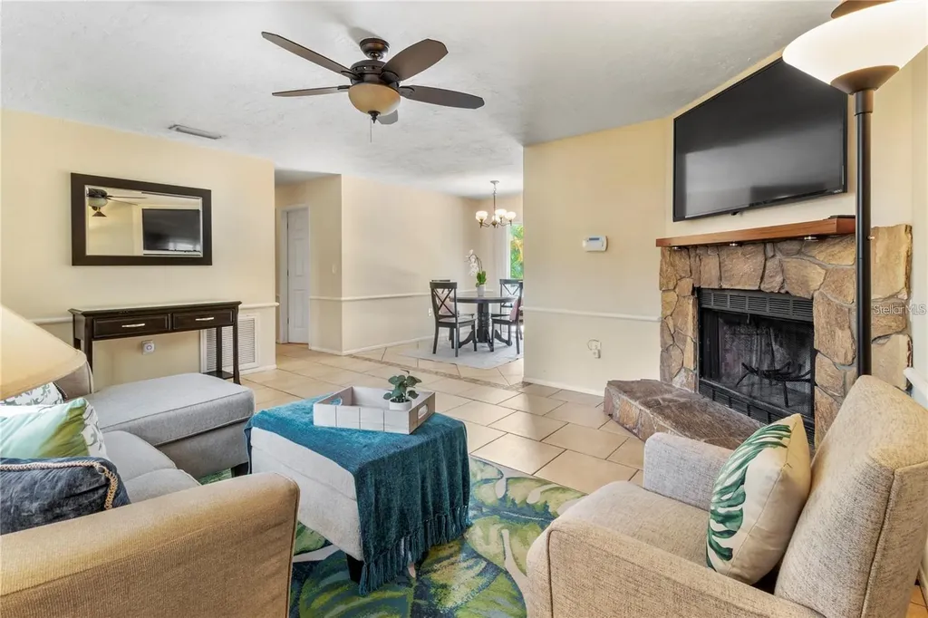 3314 Island Date Circle Sarasota FL 34232