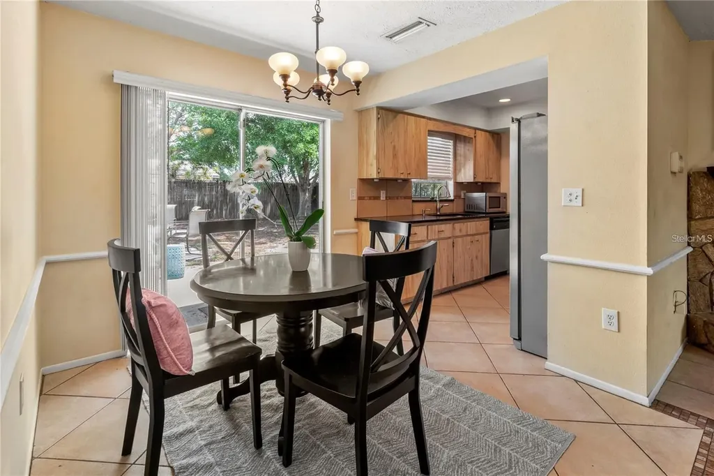 3314 Island Date Circle Sarasota FL 34232