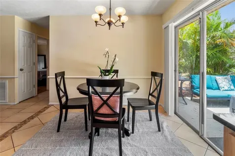3314 Island Date Circle Sarasota FL 34232