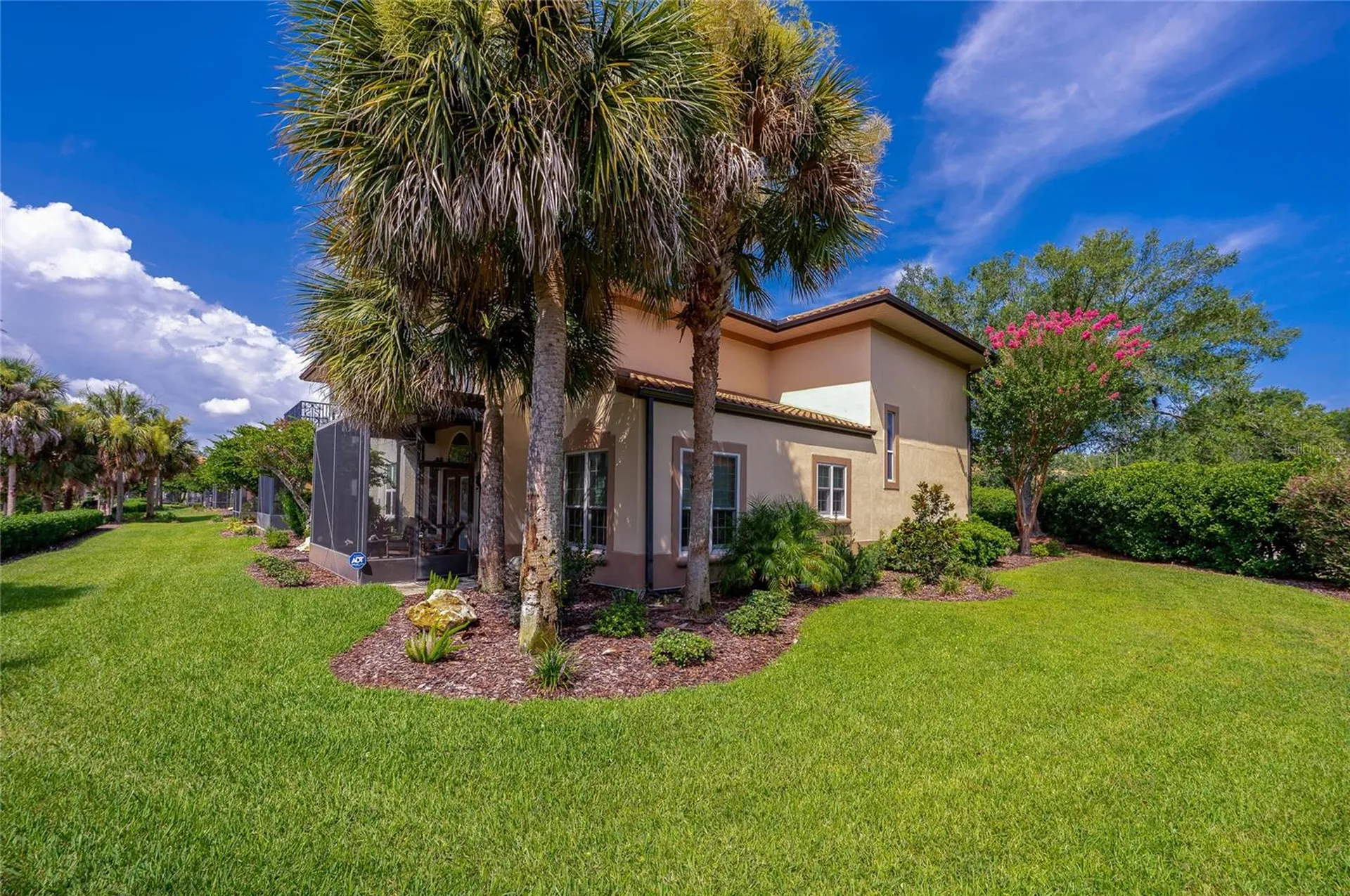 1259 Avenida De Las Casas Lady Lake FL 32159