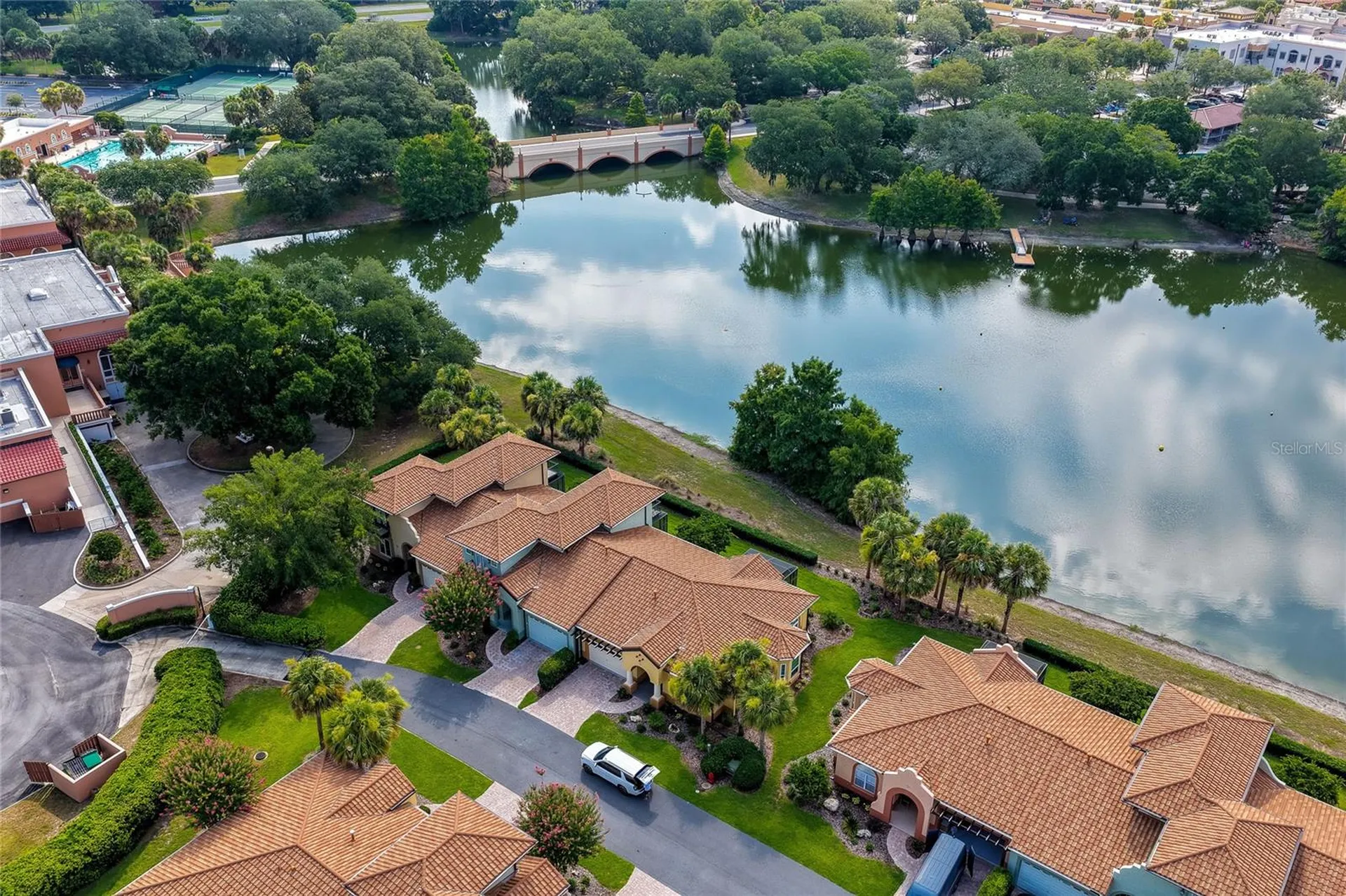 1259 Avenida De Las Casas Lady Lake FL 32159