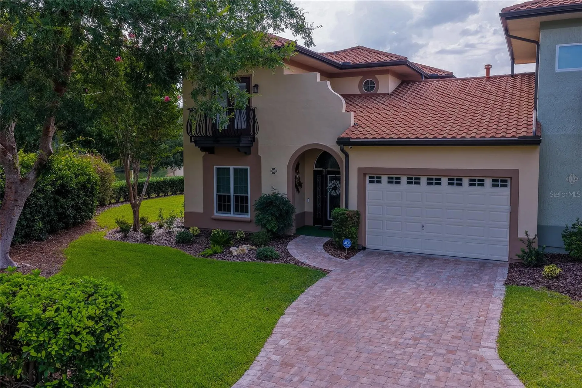 1259 Avenida De Las Casas Lady Lake FL 32159
