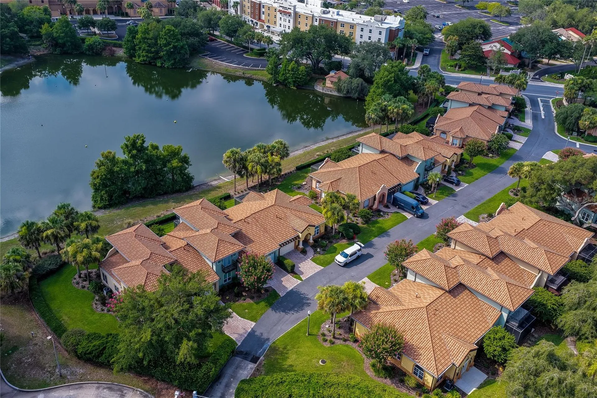 1259 Avenida De Las Casas Lady Lake FL 32159