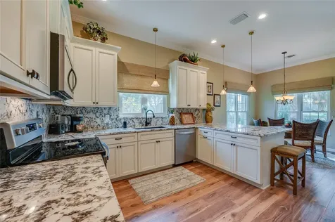 1259 Avenida De Las Casas Lady Lake FL 32159
