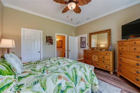 1259 Avenida De Las Casas Lady Lake FL 32159