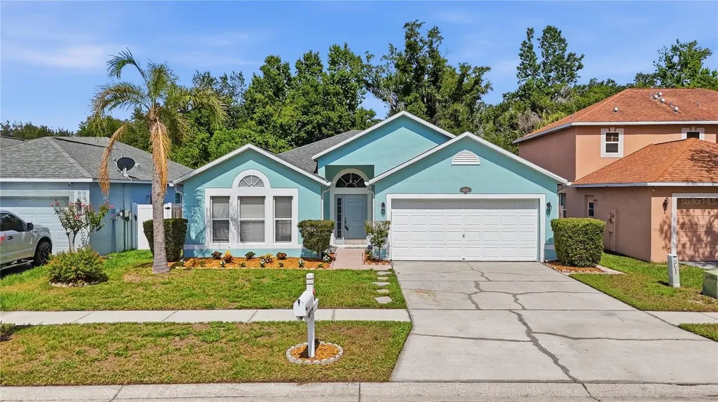 4715 Copper Canyon Boulevard Valrico FL 33594