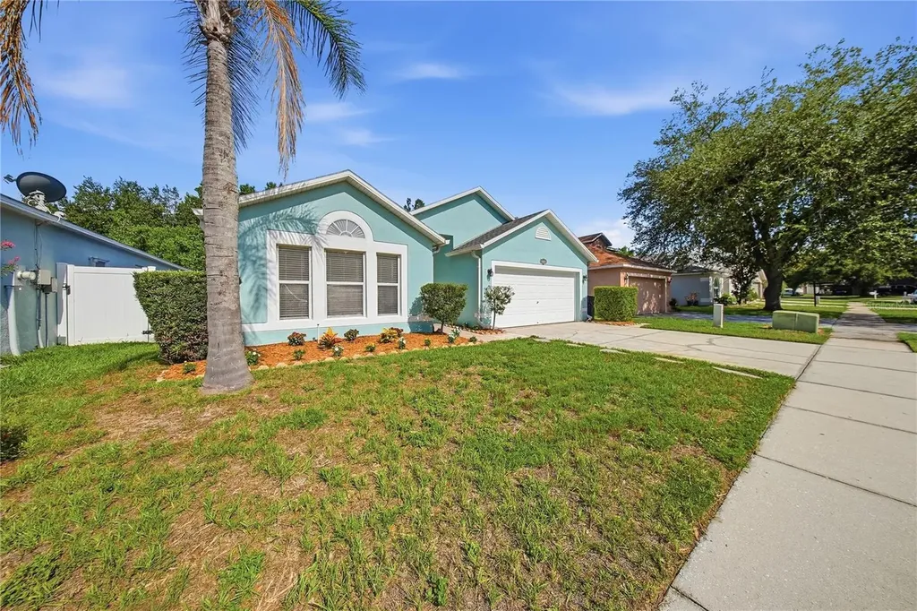4715 Copper Canyon Boulevard Valrico FL 33594