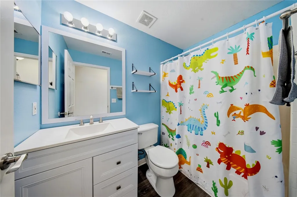 4715 Copper Canyon Boulevard Valrico FL 33594