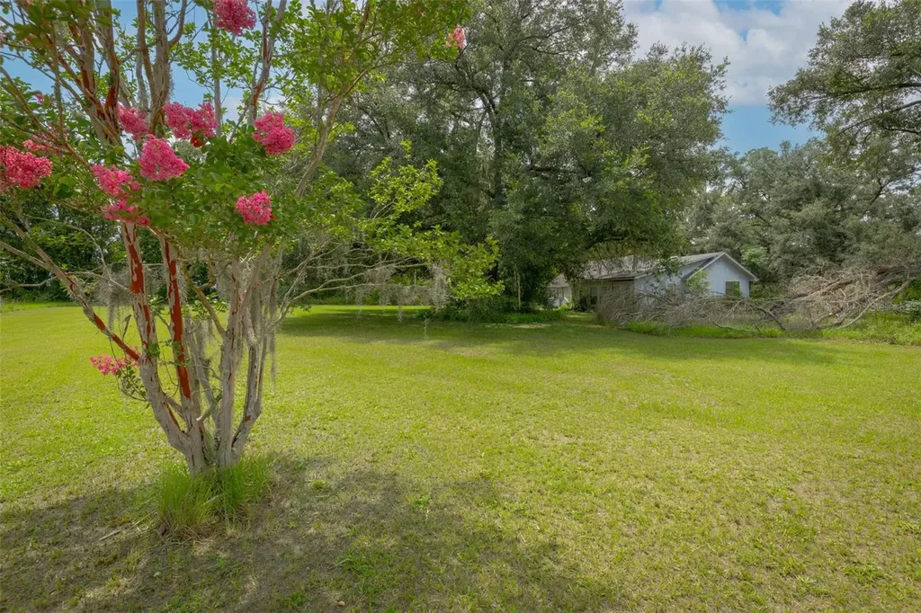 276 SW Tabernacle Glen Lake City FL 32025