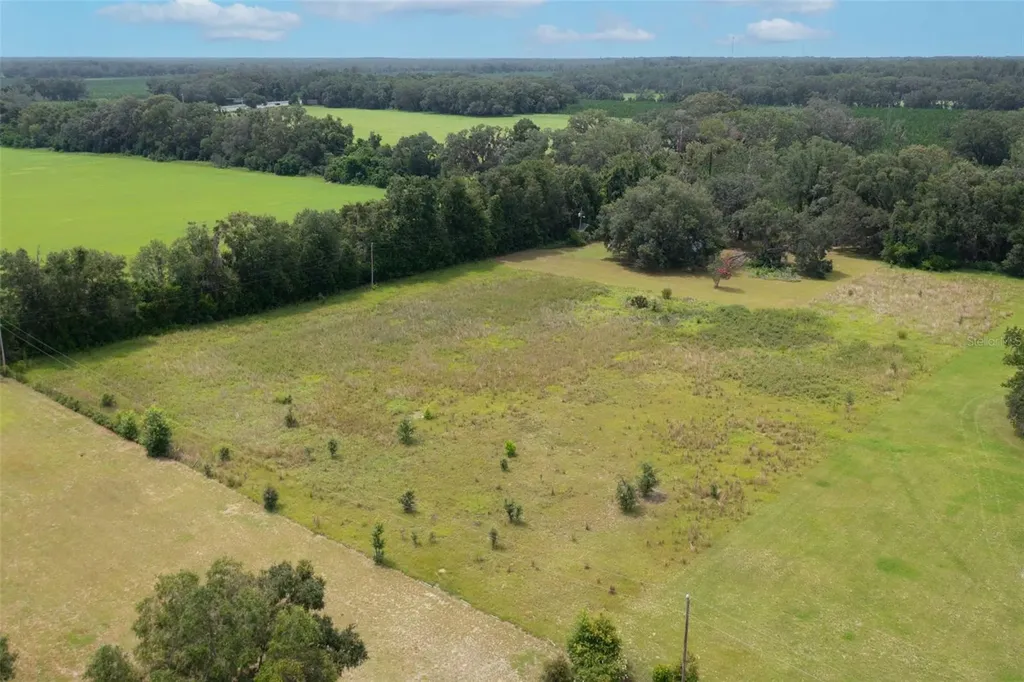 276 SW Tabernacle Glen Lake City FL 32025